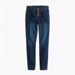 Madewell 9" Mid-Rise Skinny Jeans in Hayes Wash: Button-Front Edition